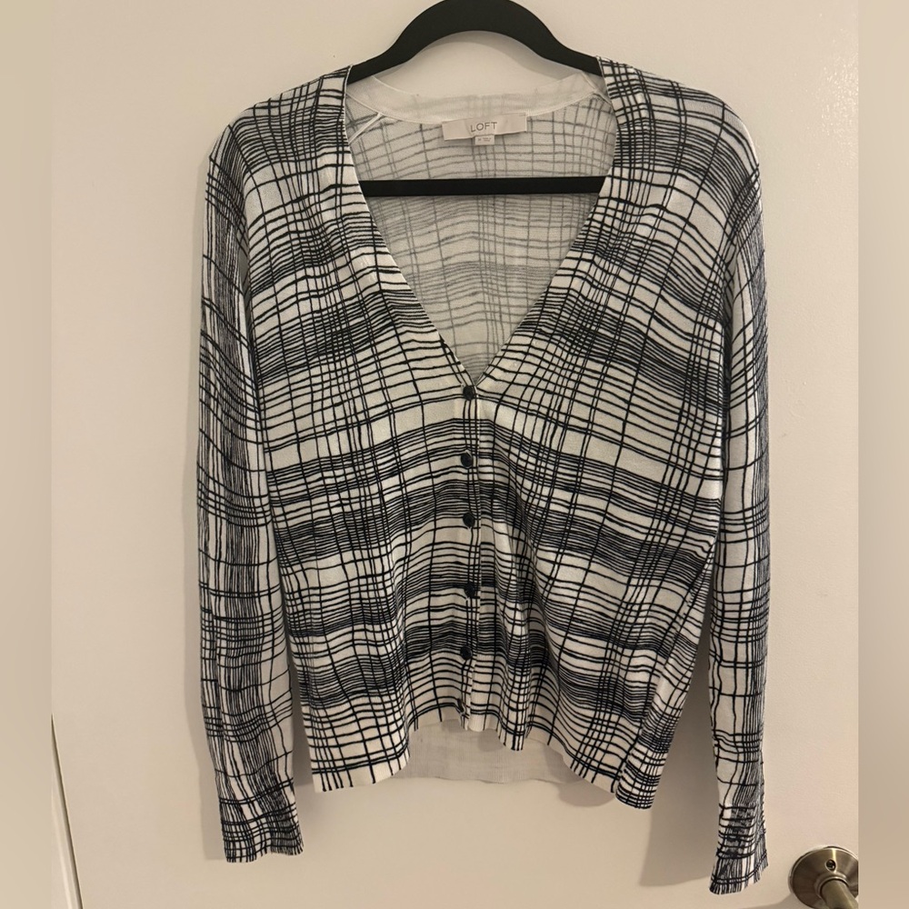 LOFT  V-neck cardigan